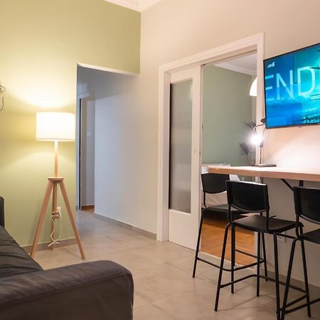 50 Steps Metro Kato Patisia Renovated Athens Apt Exterior foto